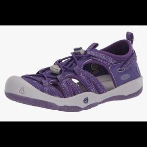 KEEN Moxie Sandal (Kid’s or Women’s Shoes)